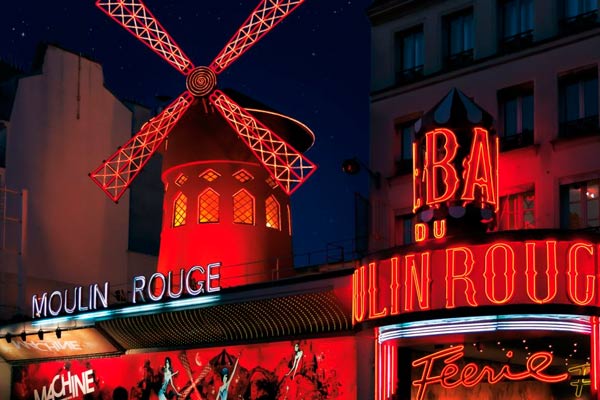Besok Moulin Rouge show i Paris