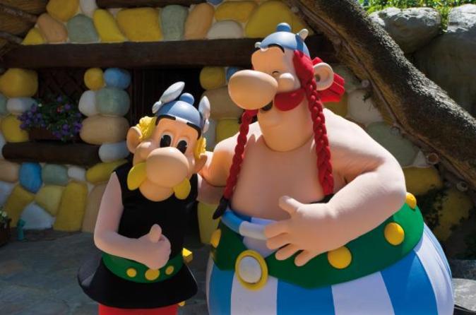 Dagstur till Parc Asterix i Paris.